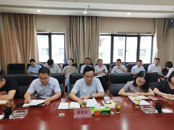 f51b0633b5f8fcb69a02a6b81bec1d0 - 副本.jpg